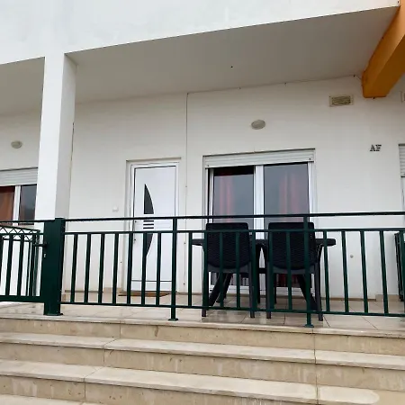 Acolhedor Numa Belas Praias Do Centro De Portugal Патаяш