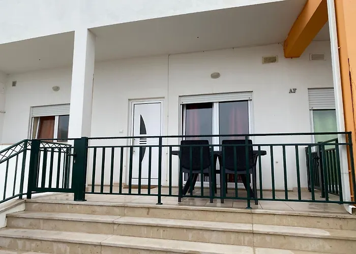 Acolhedor Numa Belas Praias Do Centro De Portugal Pataias