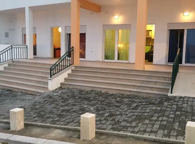 Acolhedor Numa Belas Praias Do Centro De Portugal Casa de Férias